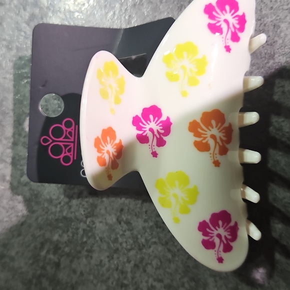 Paparazzi Floral Hair Clip - Pink, Yellow, Orange - Picture 1 of 2